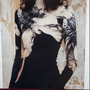 Womens Mock Neck Floral Top Size M